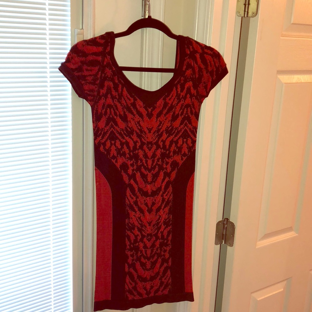 Bebe dress